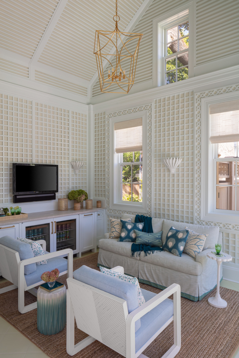 seating area in poolside cabana