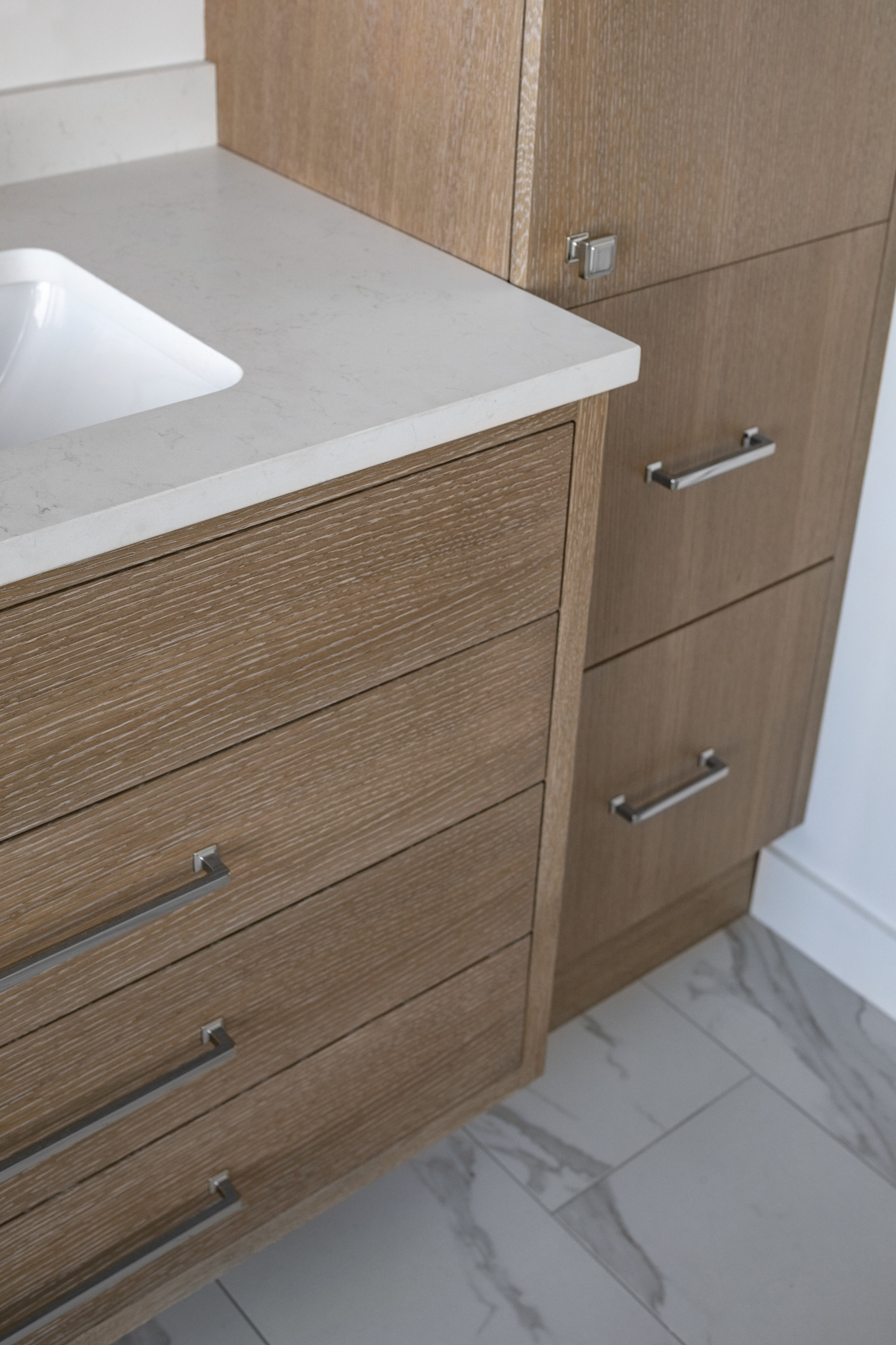 natural primary bath cabinetry