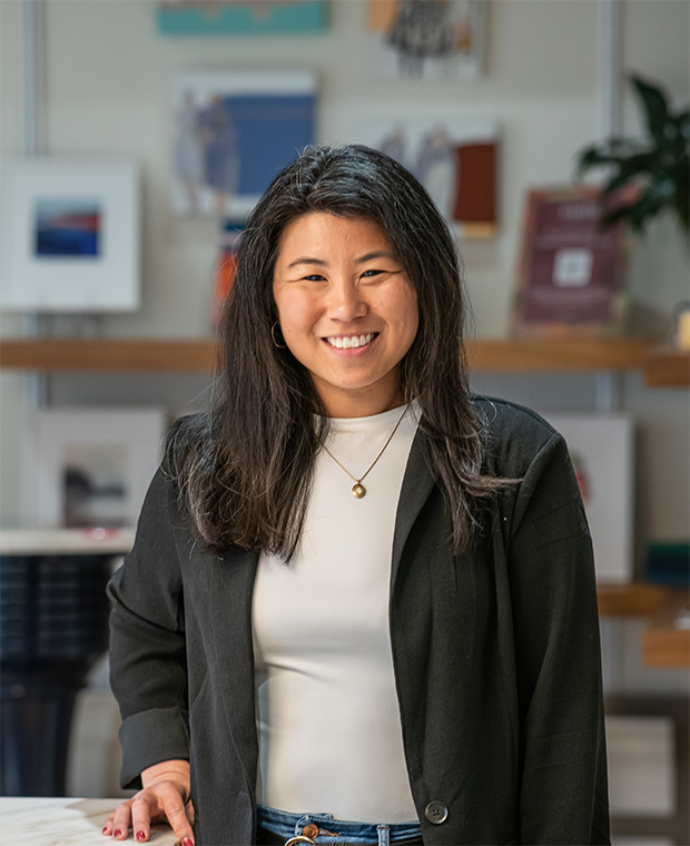 Kim Memmo Interior Designer headshot