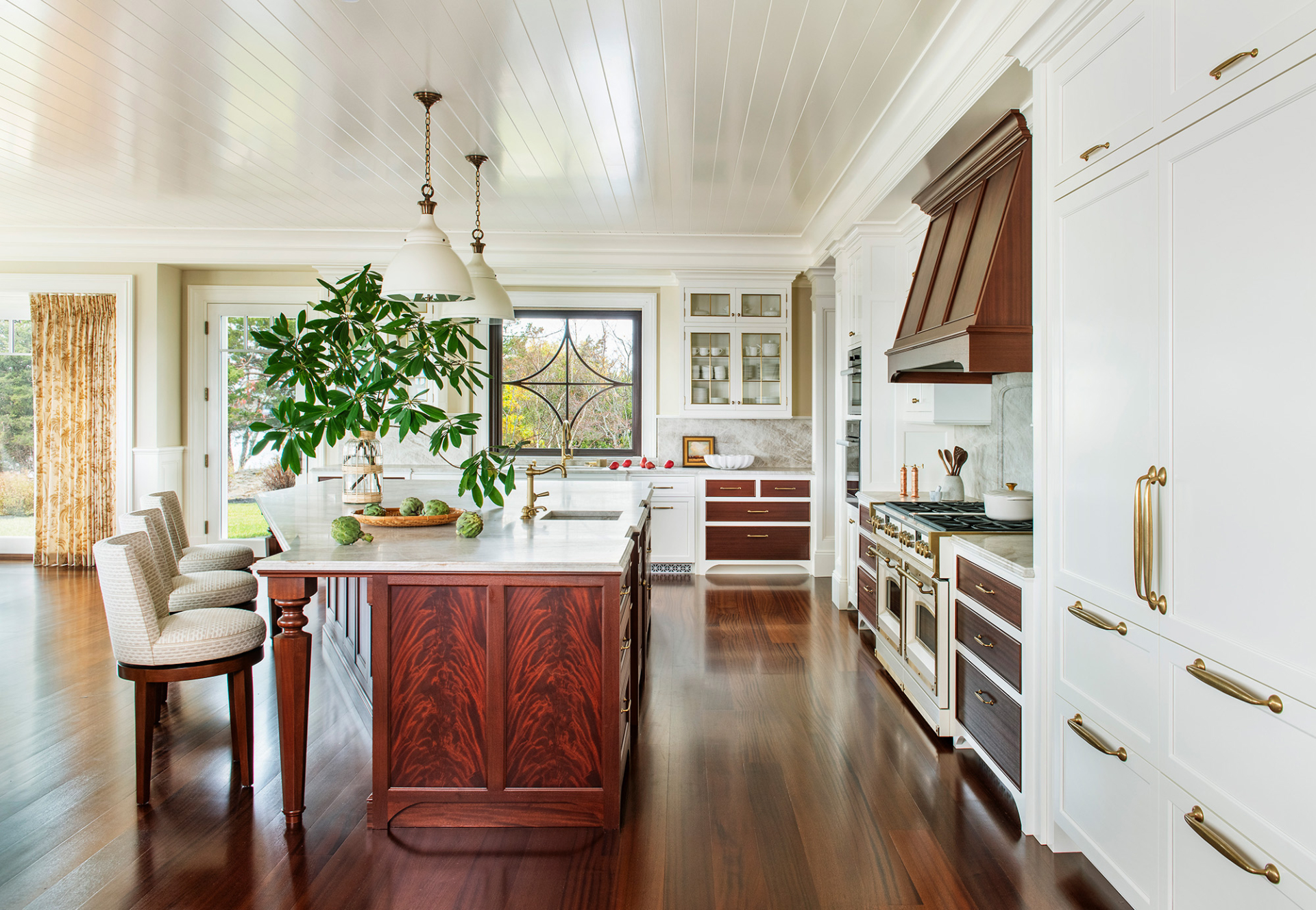 Luxury mahogany kitchen by Rhode Island interior designer Taste Design Inc